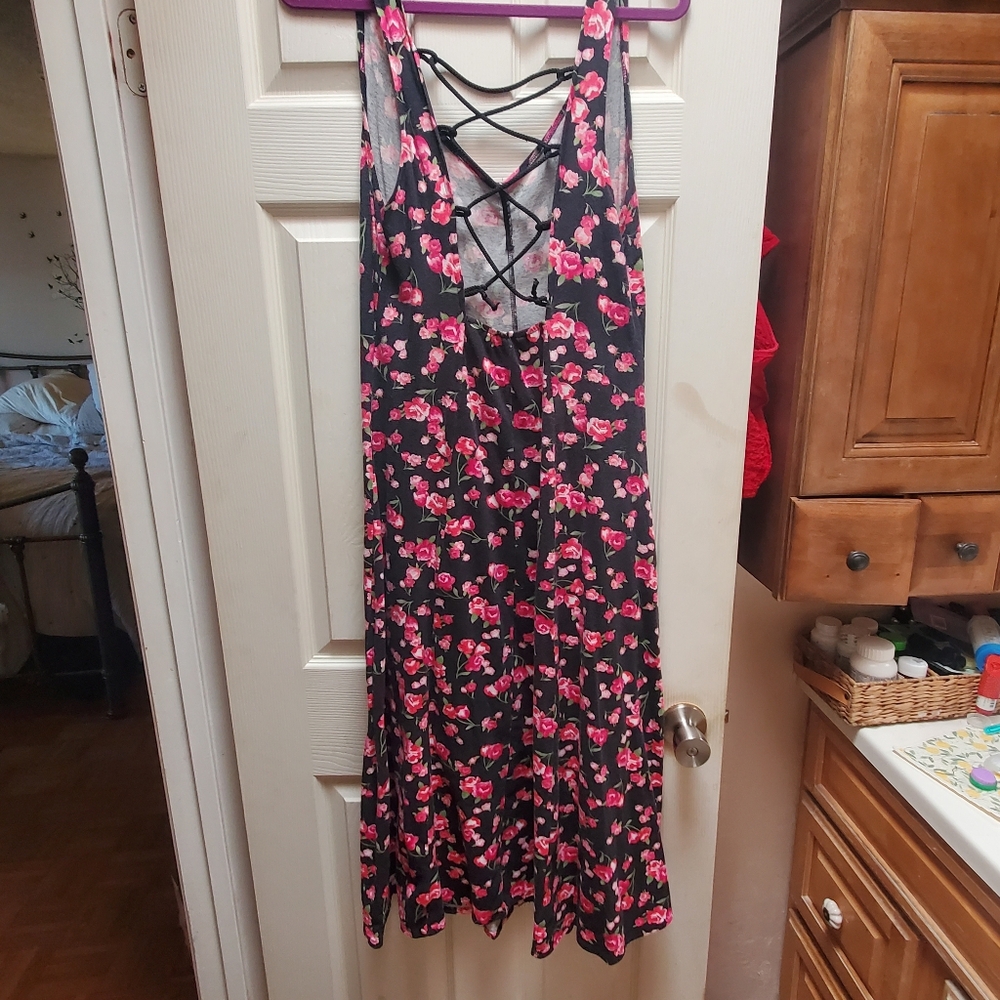 Floral Black and Pink Women's Dress XL - Picture 2 of 4